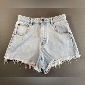Rolla's Mirage High Rise Light Wash Jean Shorts‎ Cut Offs Fringe Size 26